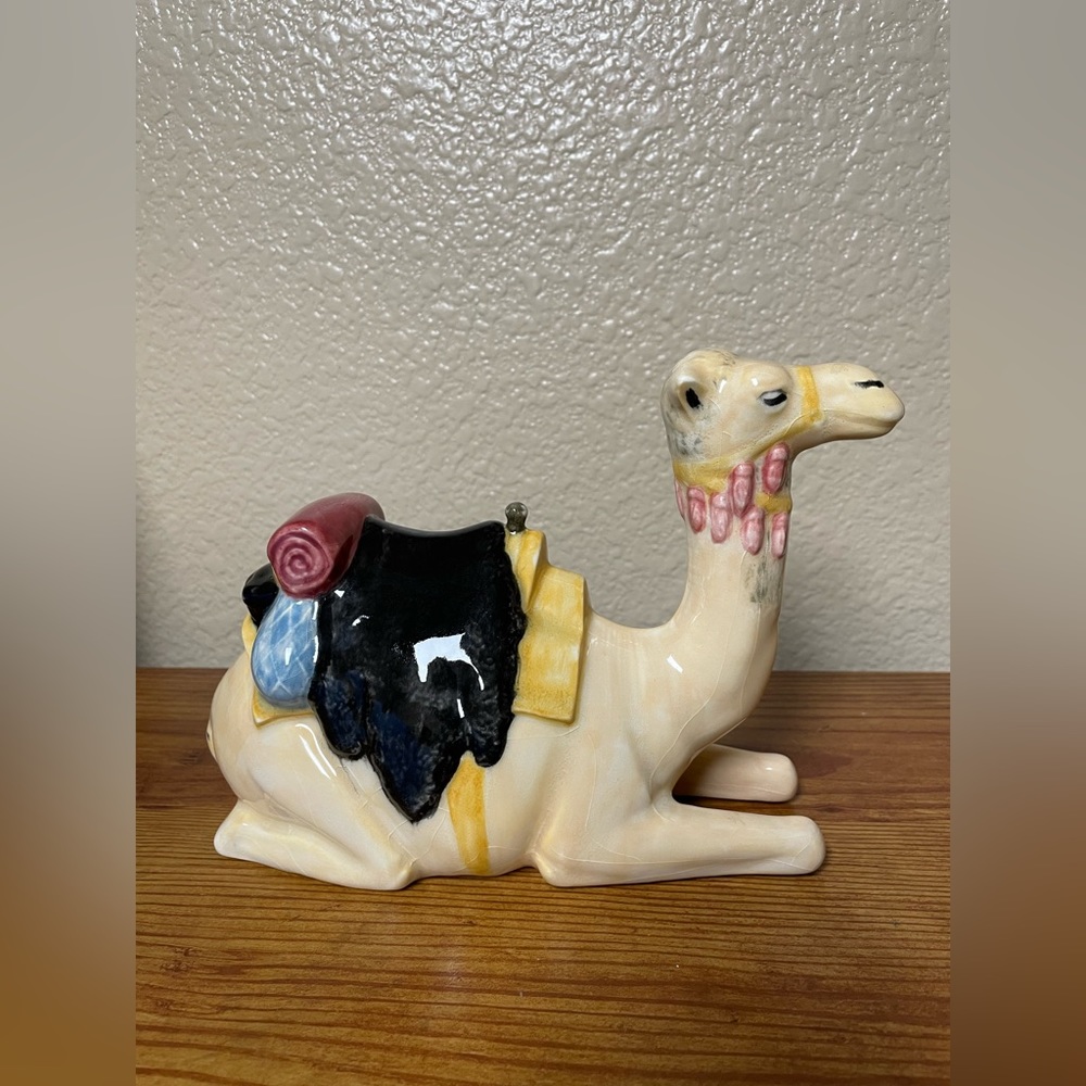 Ceramic Camel Decor - Picture 4 of 13